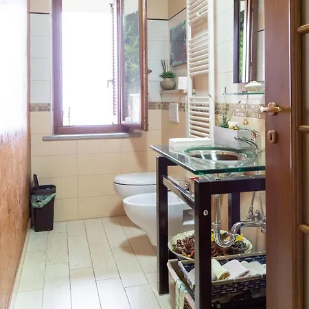 Family House Villa Castagneto Po